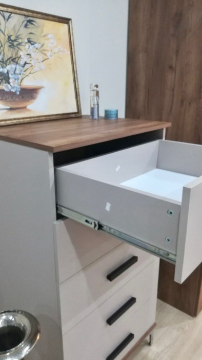 Комод высокий Кара 3